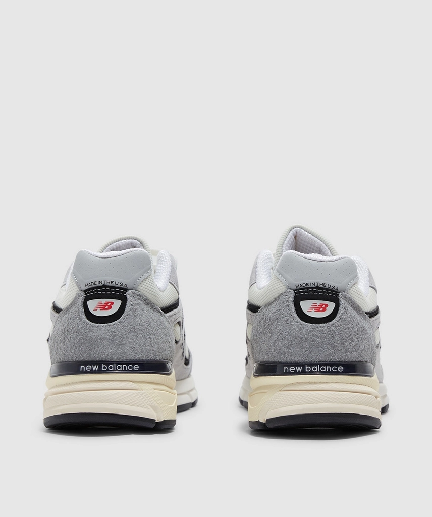 New Balance MIUS 990v4 sneaker